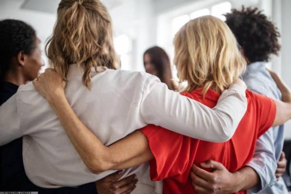 初中生如何制作体育项目手抄报？创意内容分